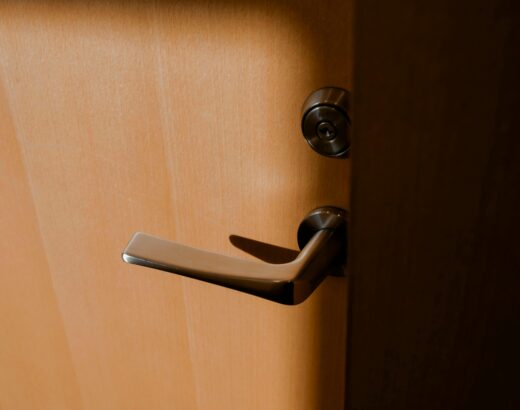 slider-item-image